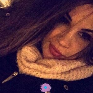 Meet your Posher, Bianca